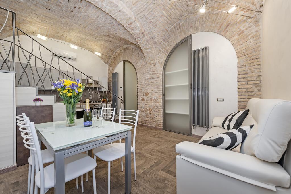Apartament White Flat Rione Monti Rzym Zewnętrze zdjęcie